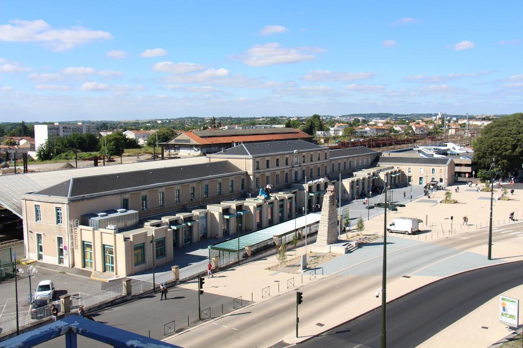 Hotel d'Orléans Angulema Exterior foto